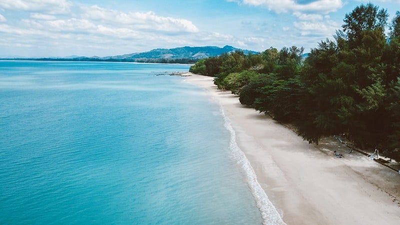 หาดเขาหลัก
