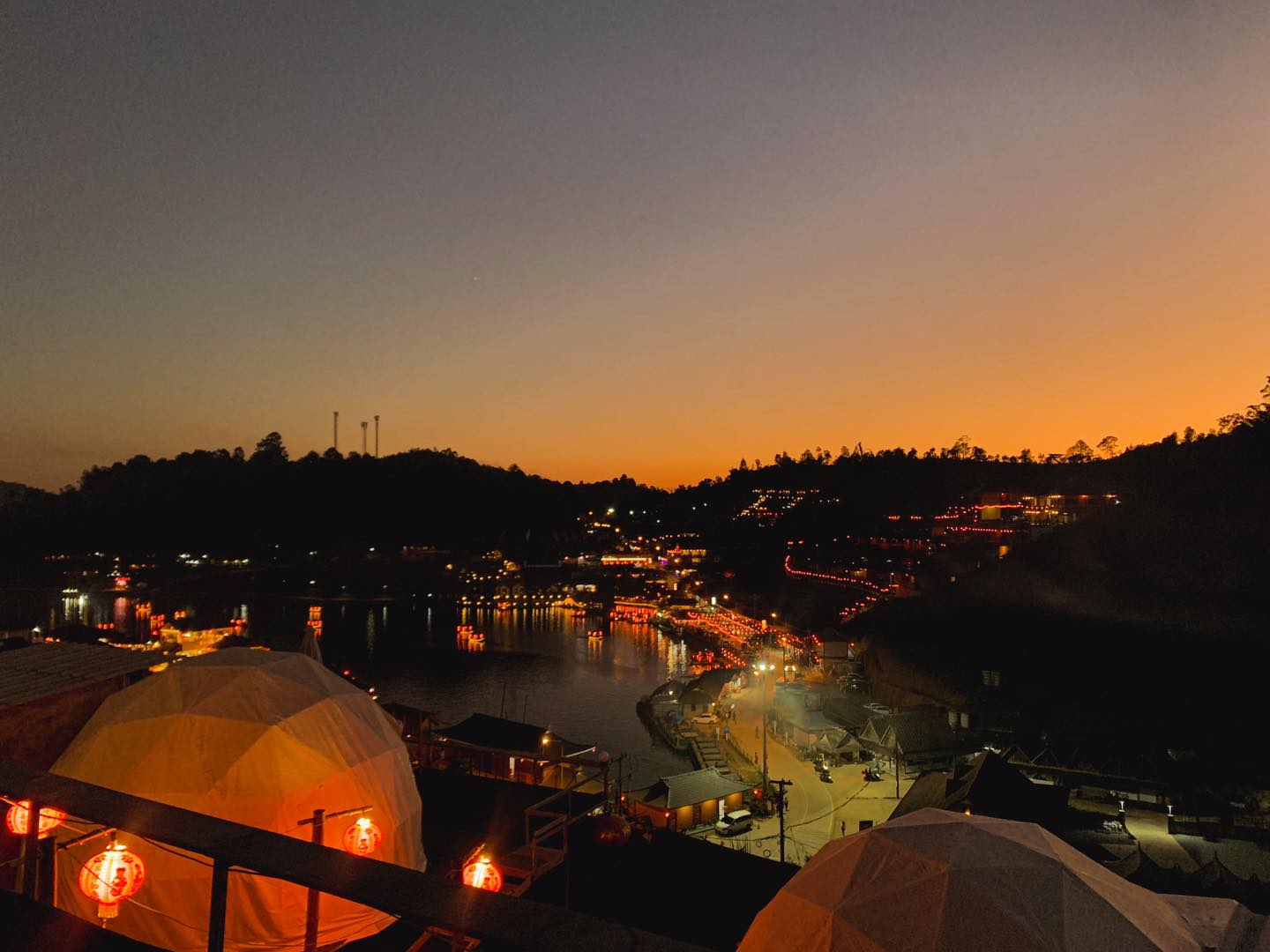 รักไทยโฮมสเตย์