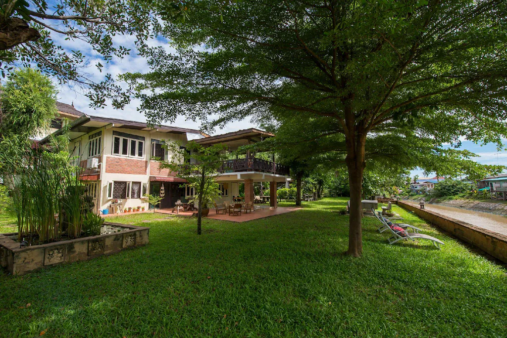 พุฒตาลเรสซิเดนซ์ (Phuttal Residence)