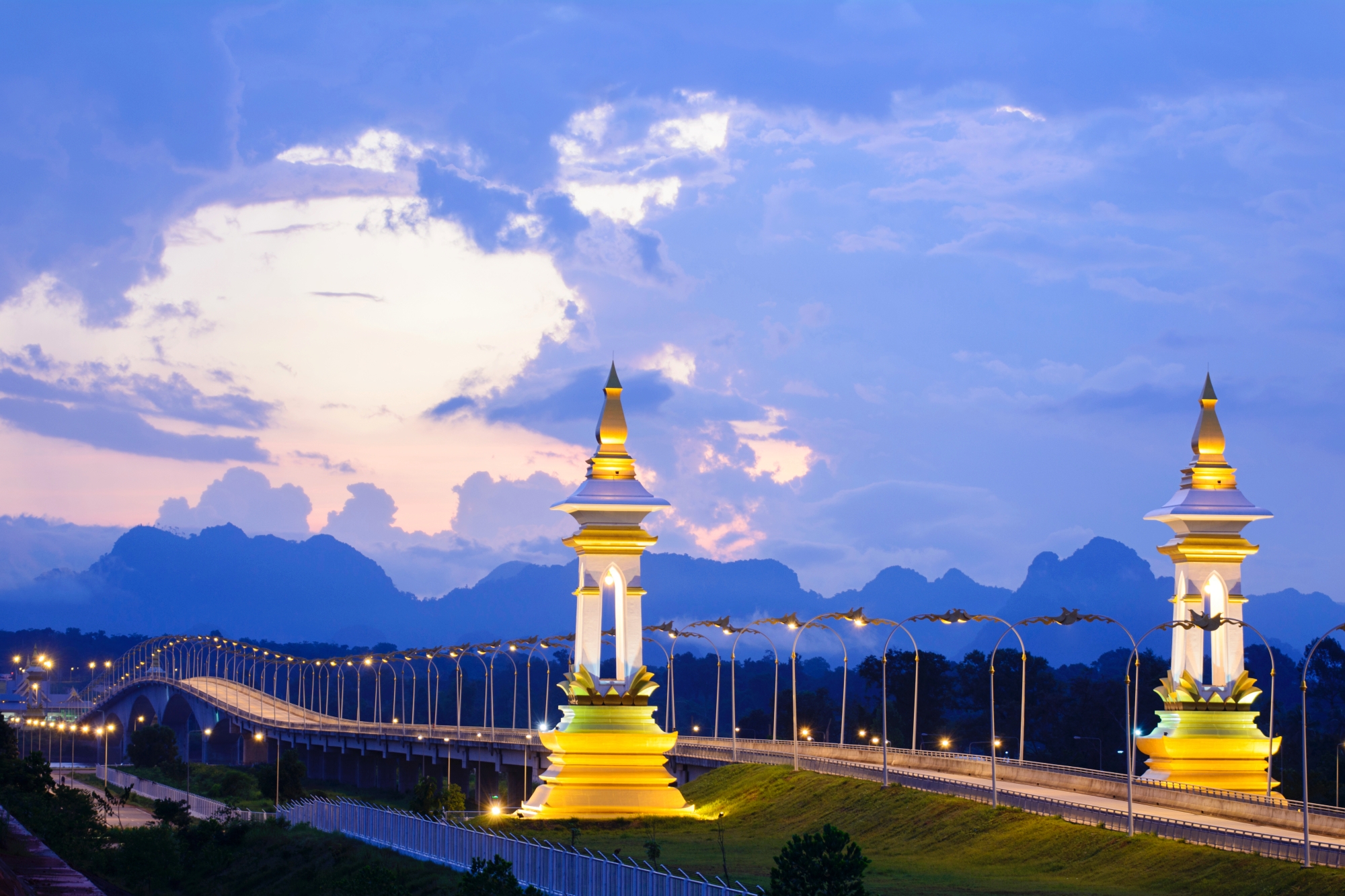 สะพานมิตรภาพไทย-ลาว 3