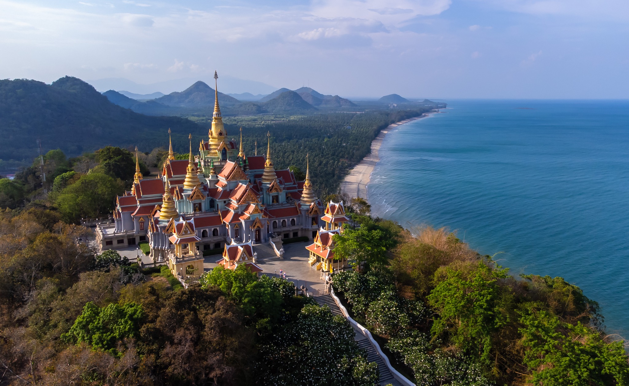 วัดทางสาย