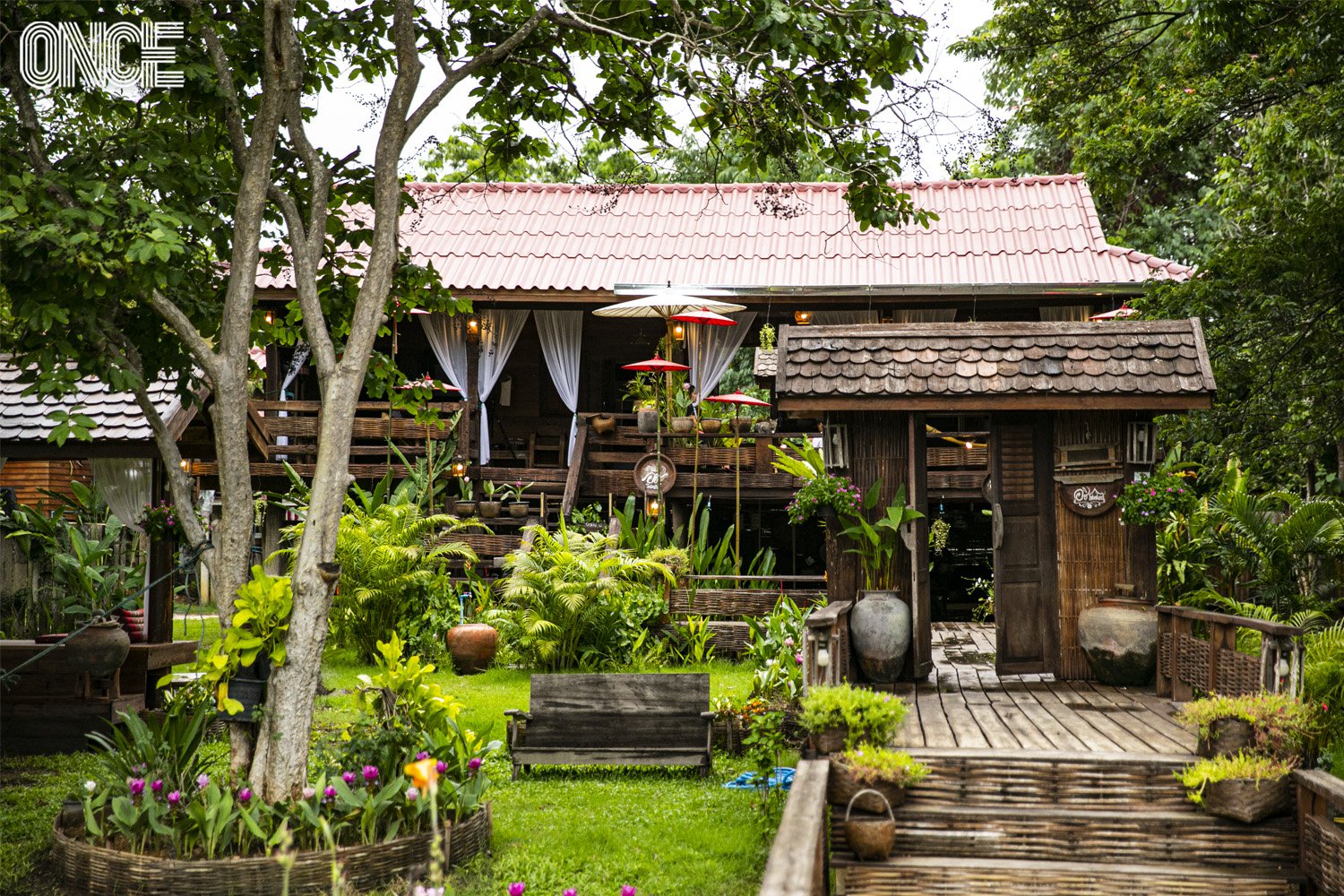 บ้านนาต้นจั่น