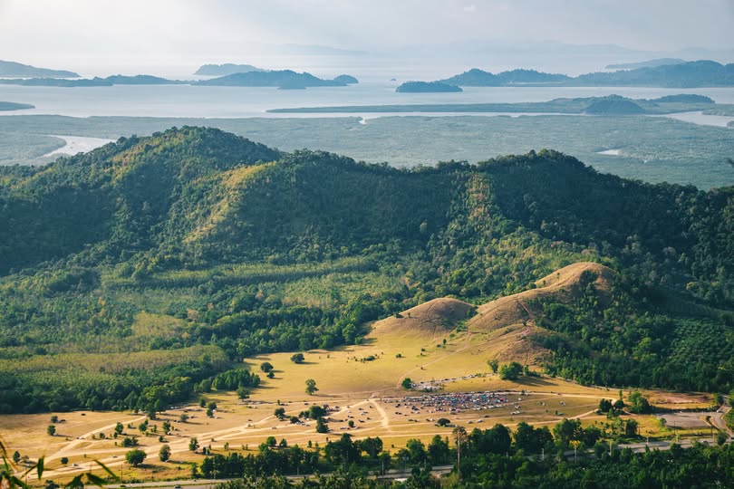 ภูเขาหญ้า