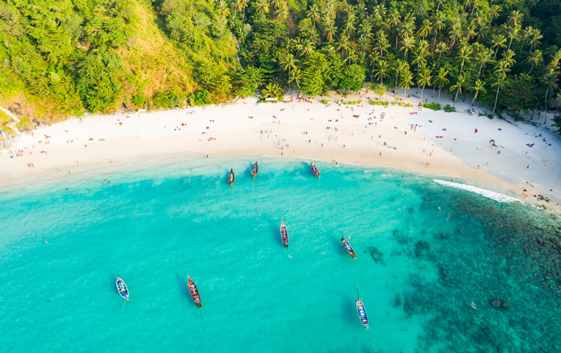 หาดกล้วย เกาะเฮ (Banana Beach)